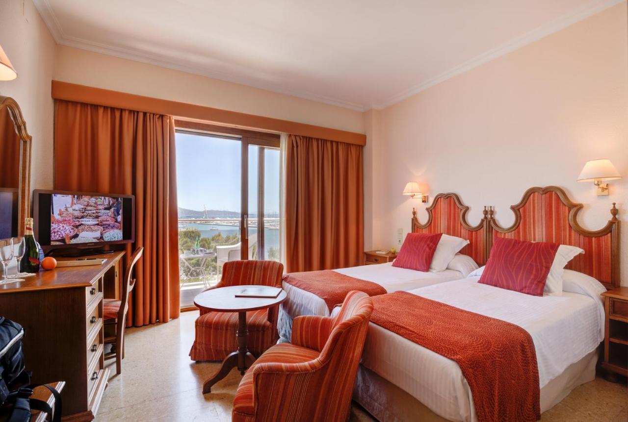 Hotel Miramar Port de Pollenca Bagian luar foto