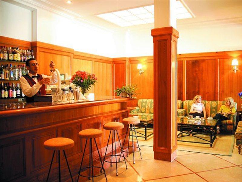 Hotel Miramar Port de Pollenca Bagian luar foto